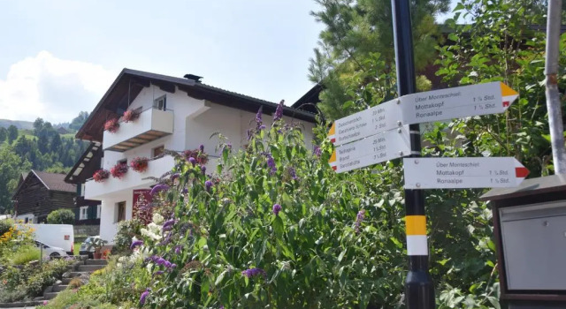Двухместный номер Standard с балконом Hotel Garni Brigitte