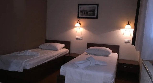 Трёхместный номер Standard Hotel Oaza