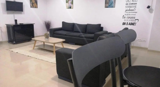 Studio Très bien situé au Jardin d el menzah 1