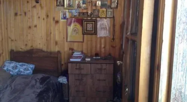 Surami Treehouse, Book Pension Hoteller i Surami med parkering, Parkering
