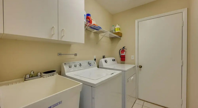 Sunny Marco Island House < 3 Blocks to Beach!, Забронировать Дом для отпуска Марко-Айленд штат Флорида