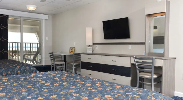 Adventurer Oceanfront Inn, Varaa Hotelli Hotellit Wildwoods Beach aamiaisella, Aamiainen
