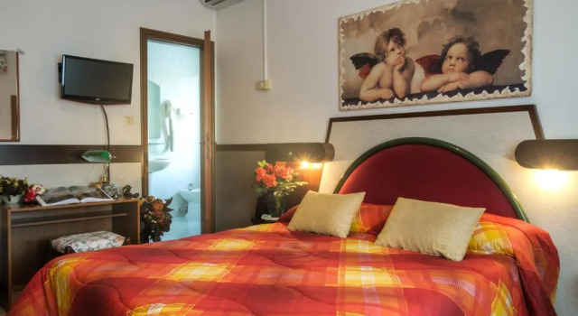 Четырёхместный номер Standard Hotel Roma