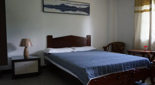 Tinian Lorilynn Hotel