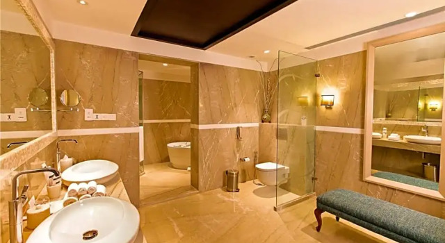 Люкс Luxury The LaLiT Jaipur