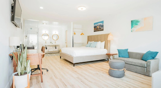 Кровать в общем номере The Belmont Shore Inn