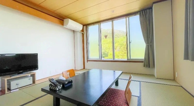 Tsukubasan Onsen Saika no Yado Ichibo, Prenota Hotel Tsukuba Ibaraki