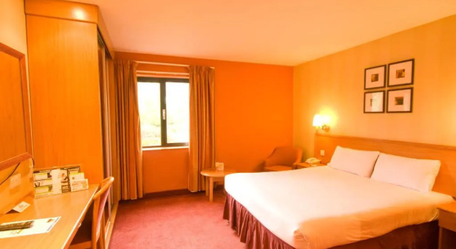 Двухместный номер Standard Days Inn by Wyndham Stevenage North