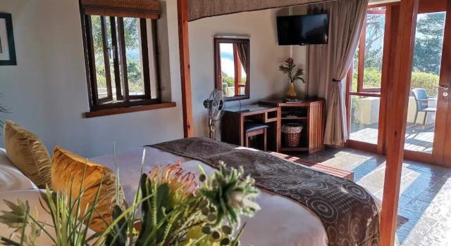 Paradise Cove Country House