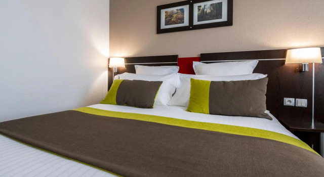 Отель Four Points by Sheraton Reims Cathédrale