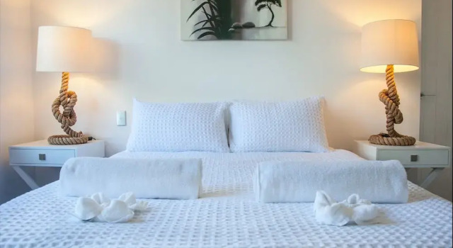 Condo on the Beach at the Sands Onetangi