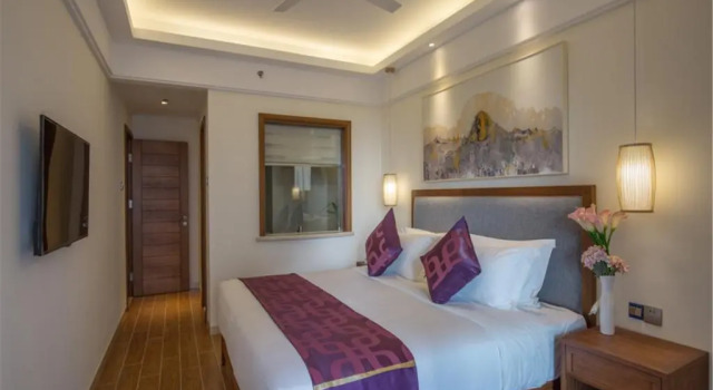 Полулюкс Tianze Beach Resort Sanya