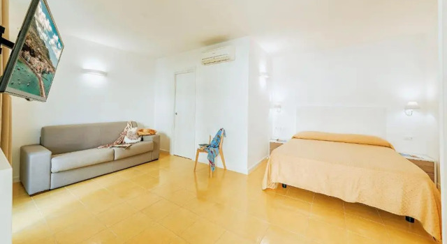 Le Canne Family Resort & Spa, Buchen Sie Hotel Hotels in Forio d'Ischia mit Pool, Schwimmbad