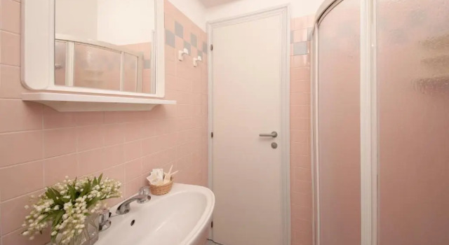 Четырёхместный номер Standard Hotel Sole