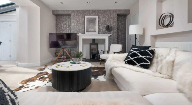 Коттедж Rosemount X3 Bed Townehouse With Hot Tub