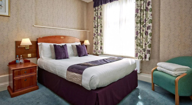 Cliff House Hotel