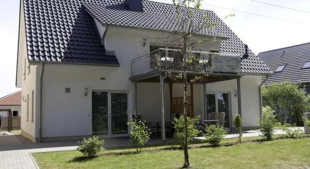 Haus Werder Wohnung 2 mit Kamin, Book Hotel Zinnowitz Usedom