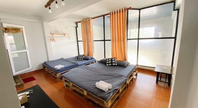 La Rosee Homestay Dalat, Забронировать Отель Далат Ламдонг