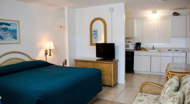 Студия Blackfin Resort and Marina