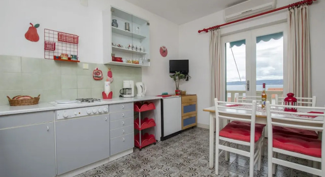 Apartments Simon, Prenota Appartamento Bol 