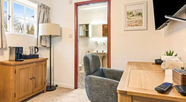 The George Inn Hotel Rooms - Room 3, Забронировать Апартаменты/квартира Грэйт-Миссенден The Chilterns