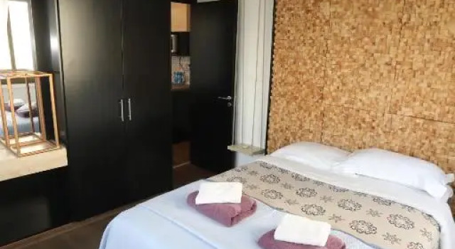 Apartament i balkonem i z widokiem G.R City Heart