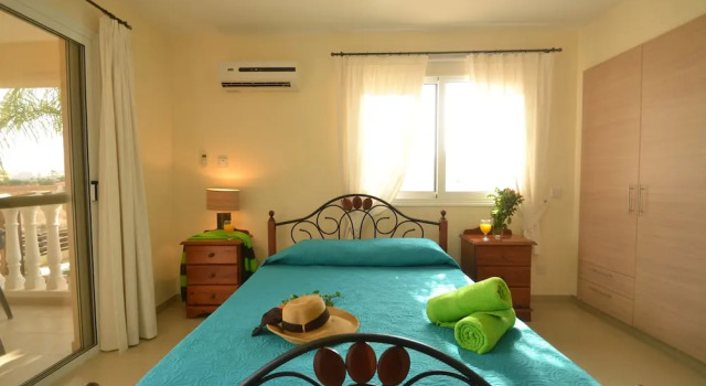 Thea Apartment