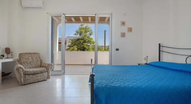 2042 Villa Rossella Blu