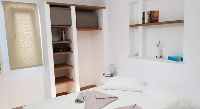 Sand & Waves House, Prenota Appartamento Kampos Paros Paro