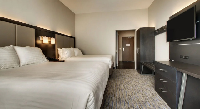 Двухместный люкс Holiday Inn Express & Suites Charleston NE Mt Pleasant US17 by IHG