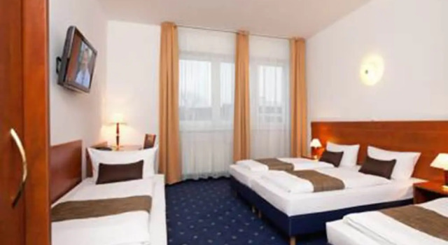 Семейный номер Standard Hotel Atrium Charlottenburg