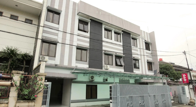 OYO 196 Horizone Residence, Rezervovat Hotel Sukajadi 