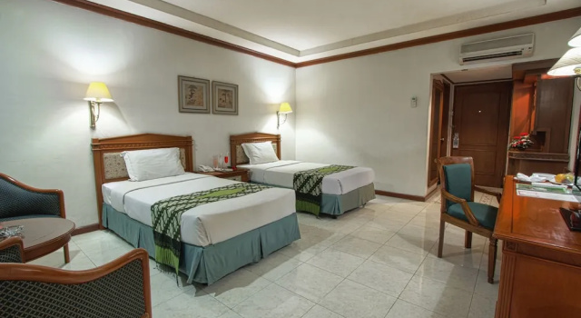 Standard Twin room Kusuma Sahid Prince Hotel Solo