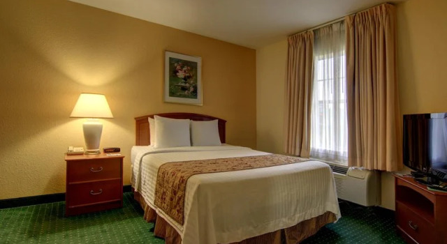 Towneplace Suites By Marriott Montgomery, Varaa Hotelli Montgomery Alabama