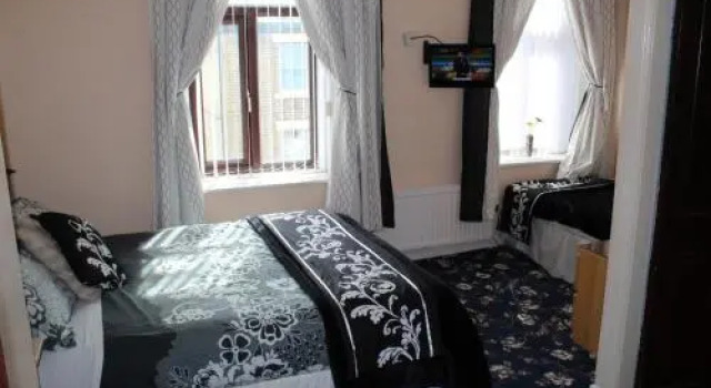 Peakdale Lodge Bed and Breakfast Glossop, Забронировать Отель Отели Англии с завтраком, Завтраки