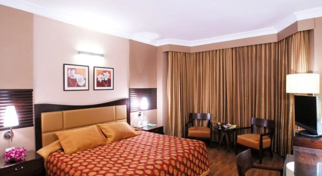 Номер Standard The Retreat Hotel & Convention Centre
