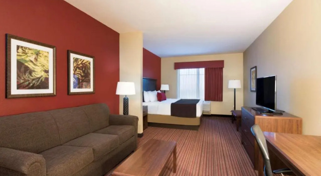 Номер Standard Best Western Plus Hudson Hotel & Suites