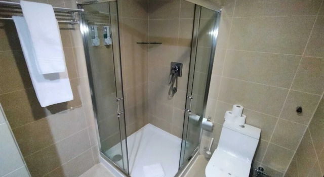 Executive egyágyas szoba Skyna Hotel