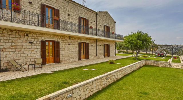 Villa al Castello by Interhome, Забронировать Дом для отпуска Модика Долина Ното