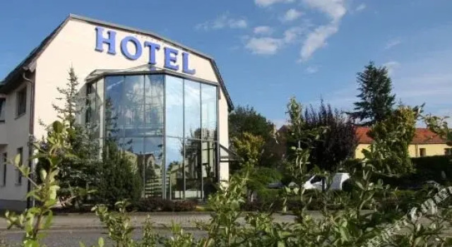 Hotel Wustermark, Rezervovat Hotel Wustermark Braniborsko