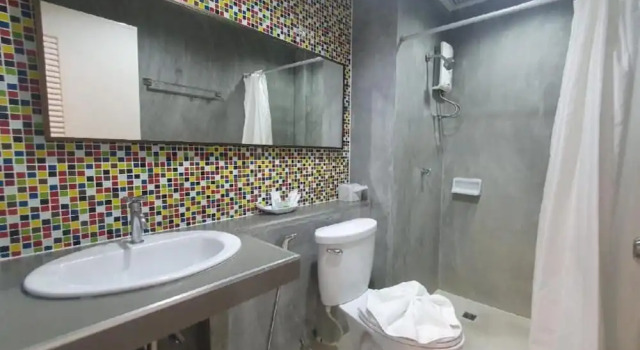 Люкс с балконом Bun Hotel