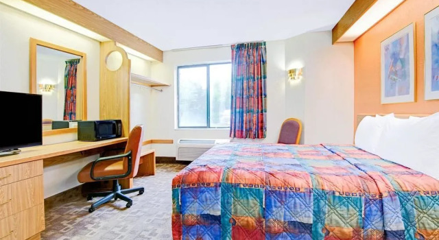 Days Inn Blue Springs, Reservar Hotel Blue Springs Missouri