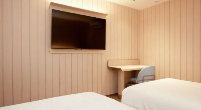 Двухместный люкс с 2 комнатами Отель Hanting Hotel Shanghai Daning International Xin Dian