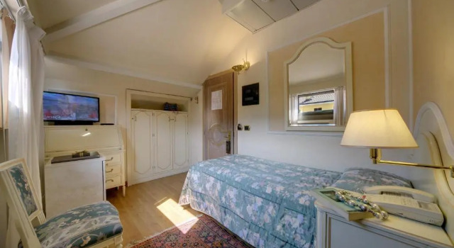 Одноместный номер Standard Hotel Simplon
