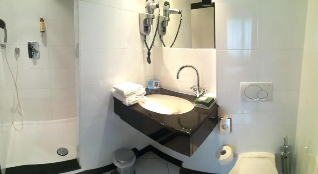 Одноместный номер Marivaux Hotel
