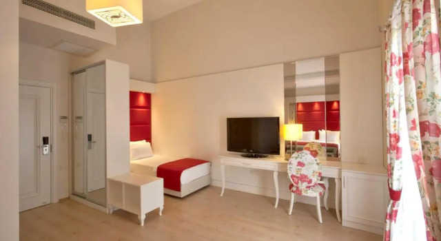 Полулюкс Baga Hotel