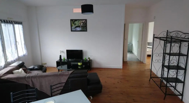 Апартаменты appartement de 79 m² à 500 mètres de la cure