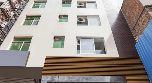 Oyo 79847 Collection O Hotel LS, Забронировать Отель Нью-Дели Национальный столичный округ Дели, рядом с Рынок Садар-Базар