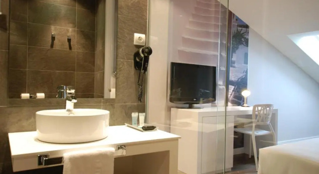 Двухместный номер Deluxe Мансарда Hotel Andia