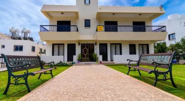 Demetris Apartments, Забронировать Апартаменты/квартира Айия-Напа район Фамагуста, рядом с Пляж Катсарка